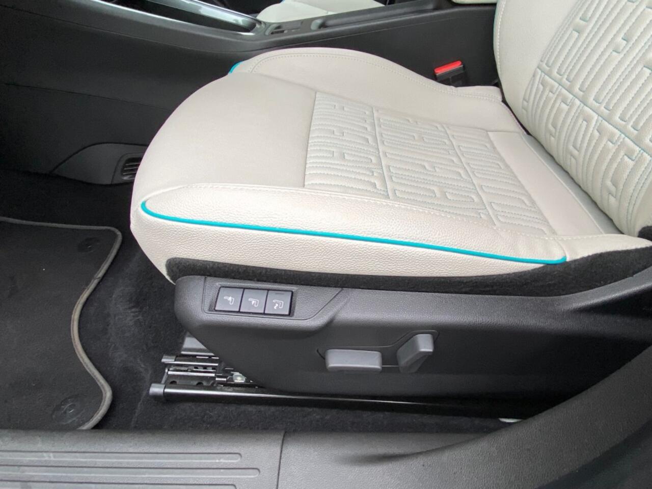 Fiat 600 1.2 HYBRID LA PRIMA NAV ADAP-CRUISE CAMERA STOELVW CARPLAY LMV