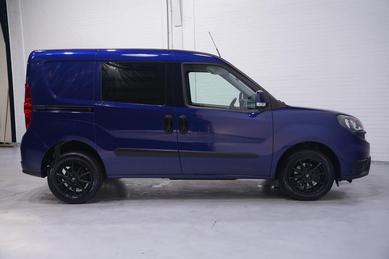 Fiat DOBLO Cargo 1.3 MJ 95 pk L1H1 SX Airco, Navi, 17" LMV Cruise Control, Elek. Pakket, NAP, PDC achter, 1e Eigenaar