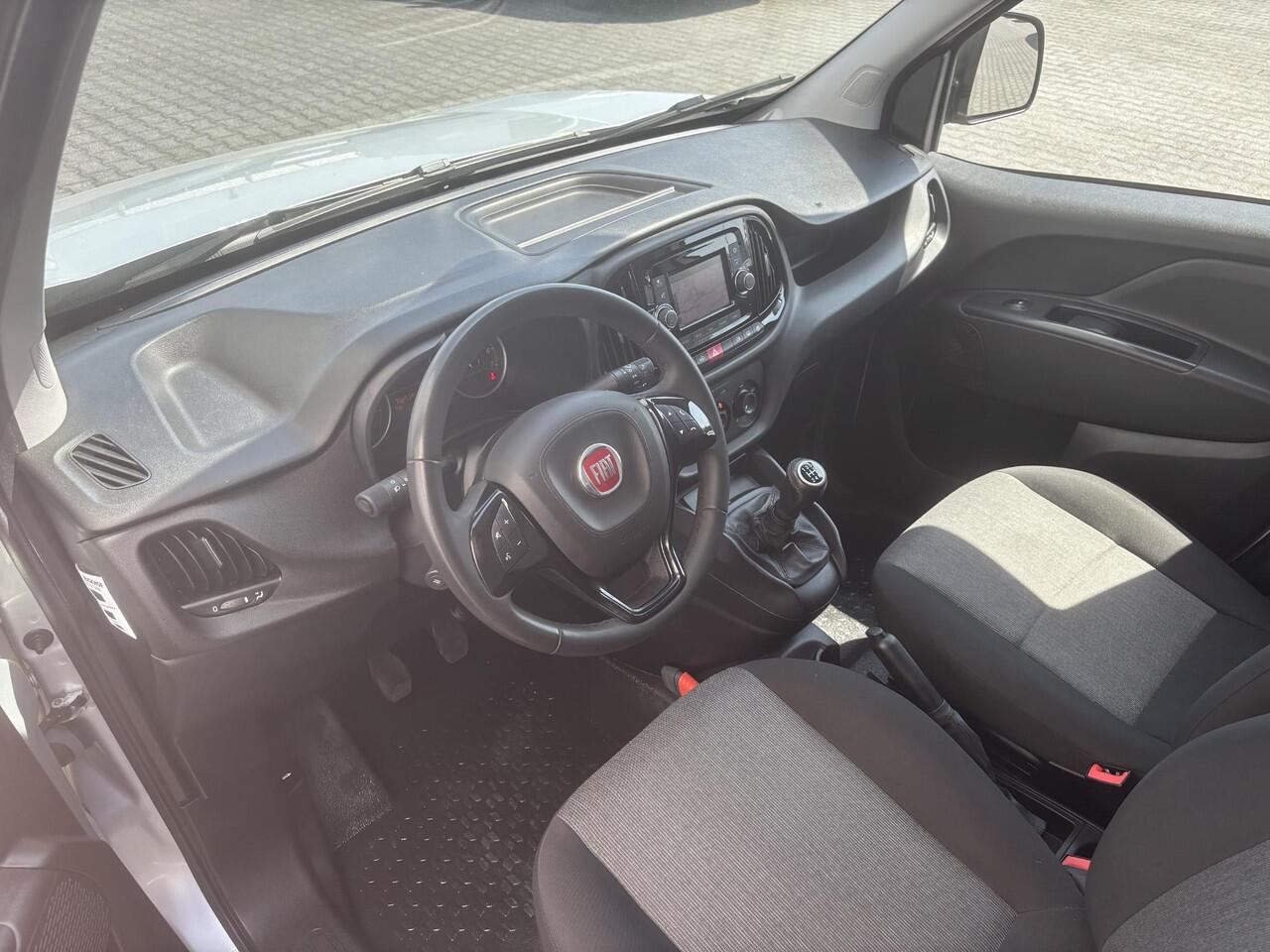 Fiat DOBLO Cargo 1.3 MJ L1H1 SX*AIRCO*NAVI*CRUISE*PDC*BLUETOOTH*