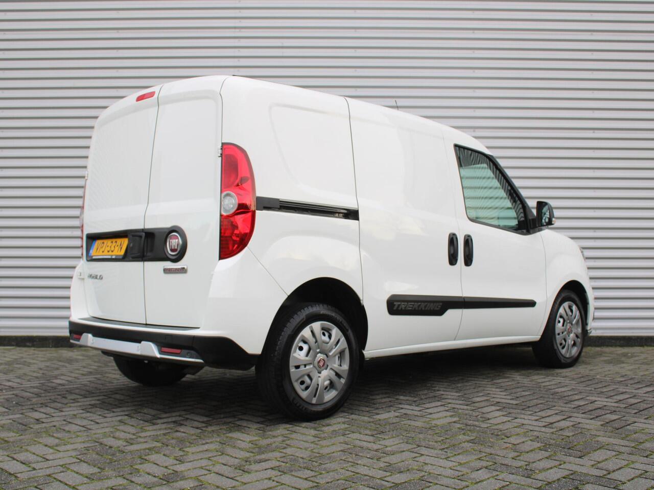 Fiat DOBLO Cargo 1.6 MJ L1H1 S Trekking | Navi | Cruise | Airco | Parkeersensoren achter | Apple Carplay/Android Auto |