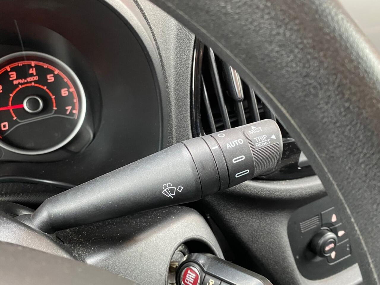 Fiat DOBLO Cargo 1.6 MJ L1H1 NAV CRUISE CAMERA DAB CLIMA PDC CARPLAY