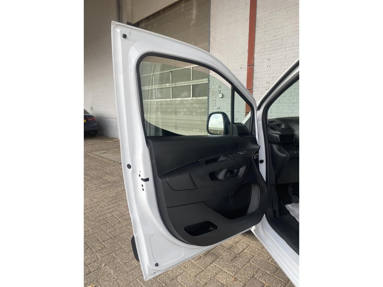 Fiat DOBLO 1.5D 100pk L1 |Lease V.A. 199P/M| 3 pers!| INCL BPM