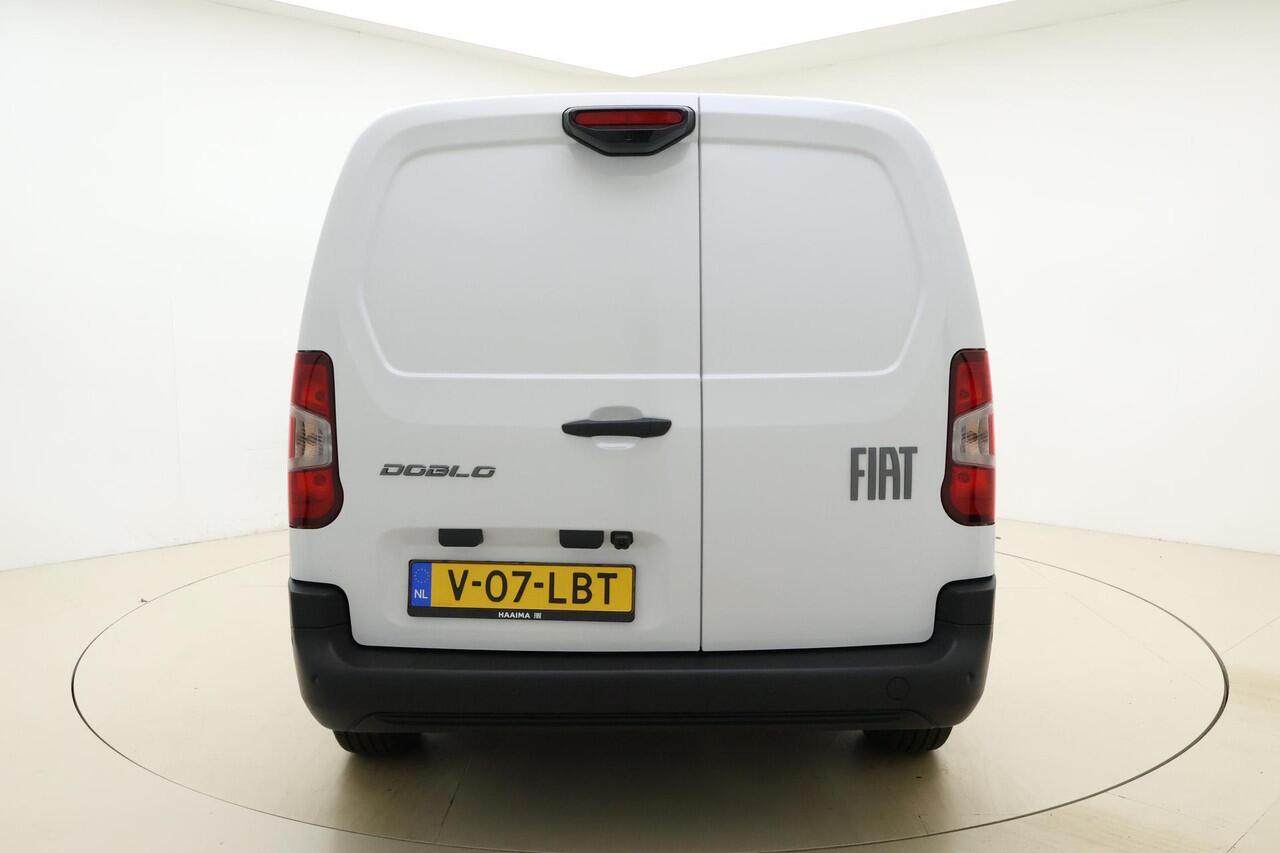 Fiat DOBLO 1.5 BlueHDi 130pk S&S L2 | NIEUW | BPM-vrij! | 3-zitplaatsen | Navigatie | Achteruitrijcamera | Airco | Bluetooth | Cruise control | Verlengd | Zijschuifdeur