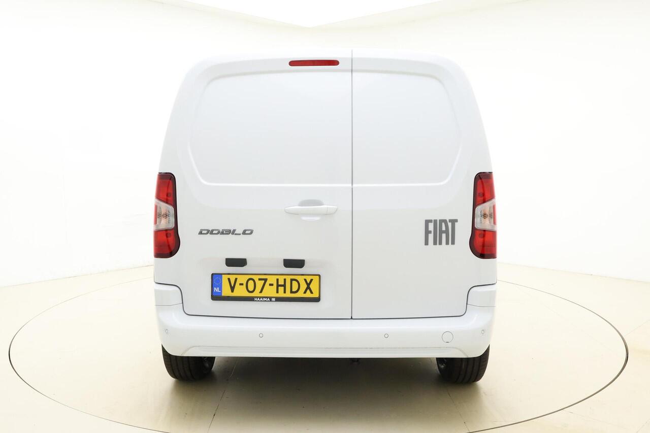 Fiat DOBLO 1.5 BlueHDi 100pk S&S L1 1000kg | DEMO | Climate control | Keyless | Stoel & Stuurverwarming | Cruise control | Parkeersensoren | Navigatie via Carplay | Nieuw