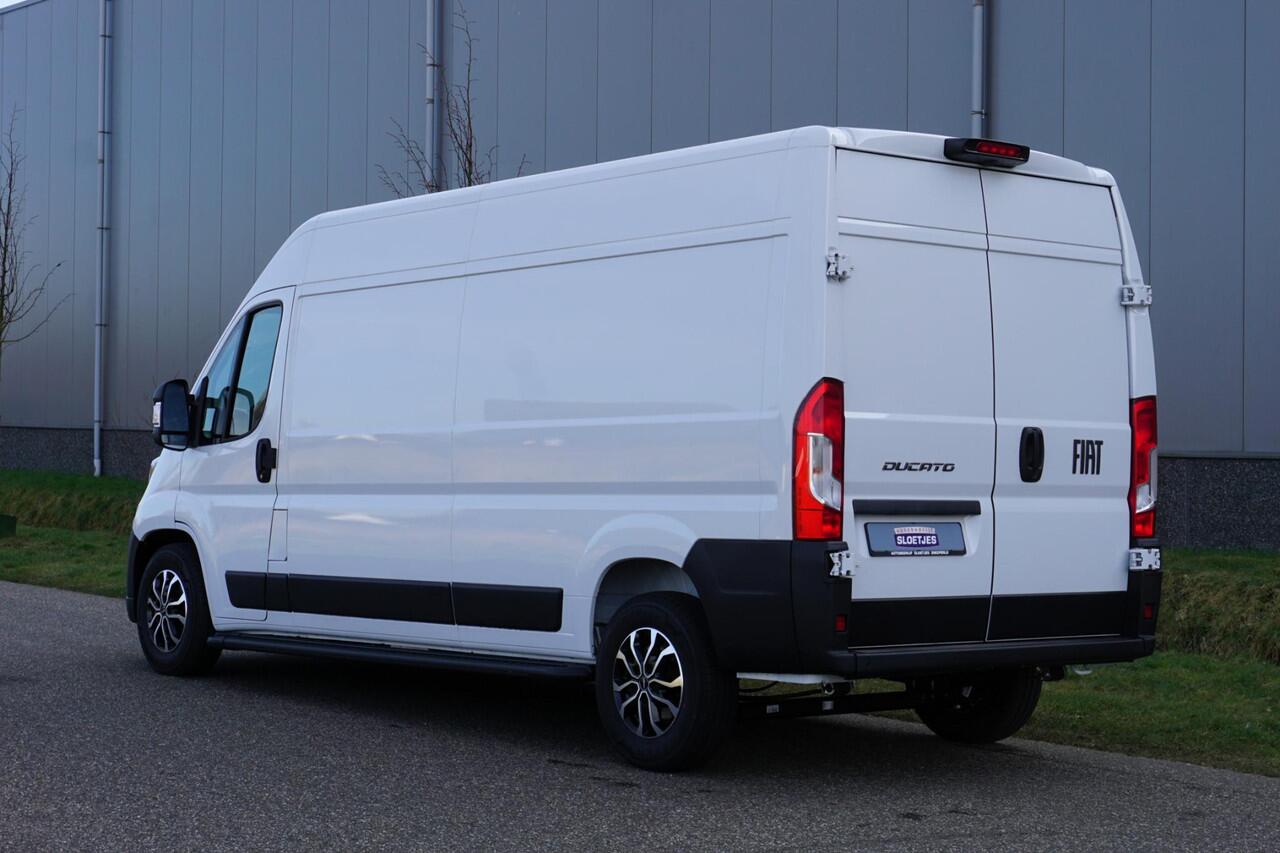 Fiat DUCATO 2.2 MultiJet 140 L3H2 3.5t v/a ¤605,- p-maand |Automaat |140 pk |Betimmering |Nieuw |Camera |Cruise |Airco |Verzwaard |Bluetooth media en telefonie |DAB radio |Parkeersensoren |3500 KG verzwaard