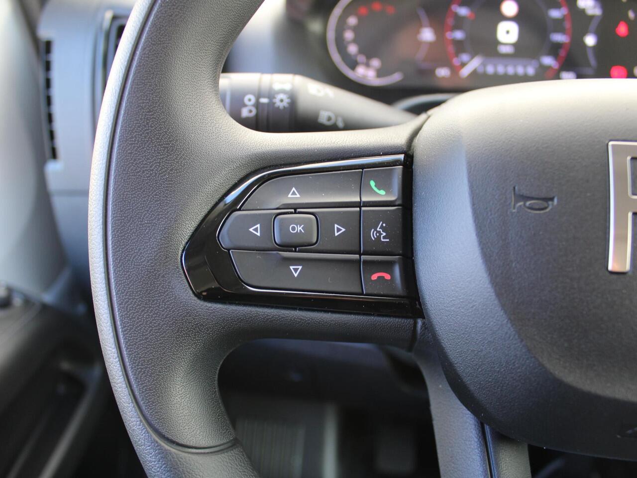 Fiat DUCATO 2.2 MultiJet 120 S&S L2H2 3.0t | Camera | Airco | Cruise | Navi | Schuifdeur rechts | PDC |