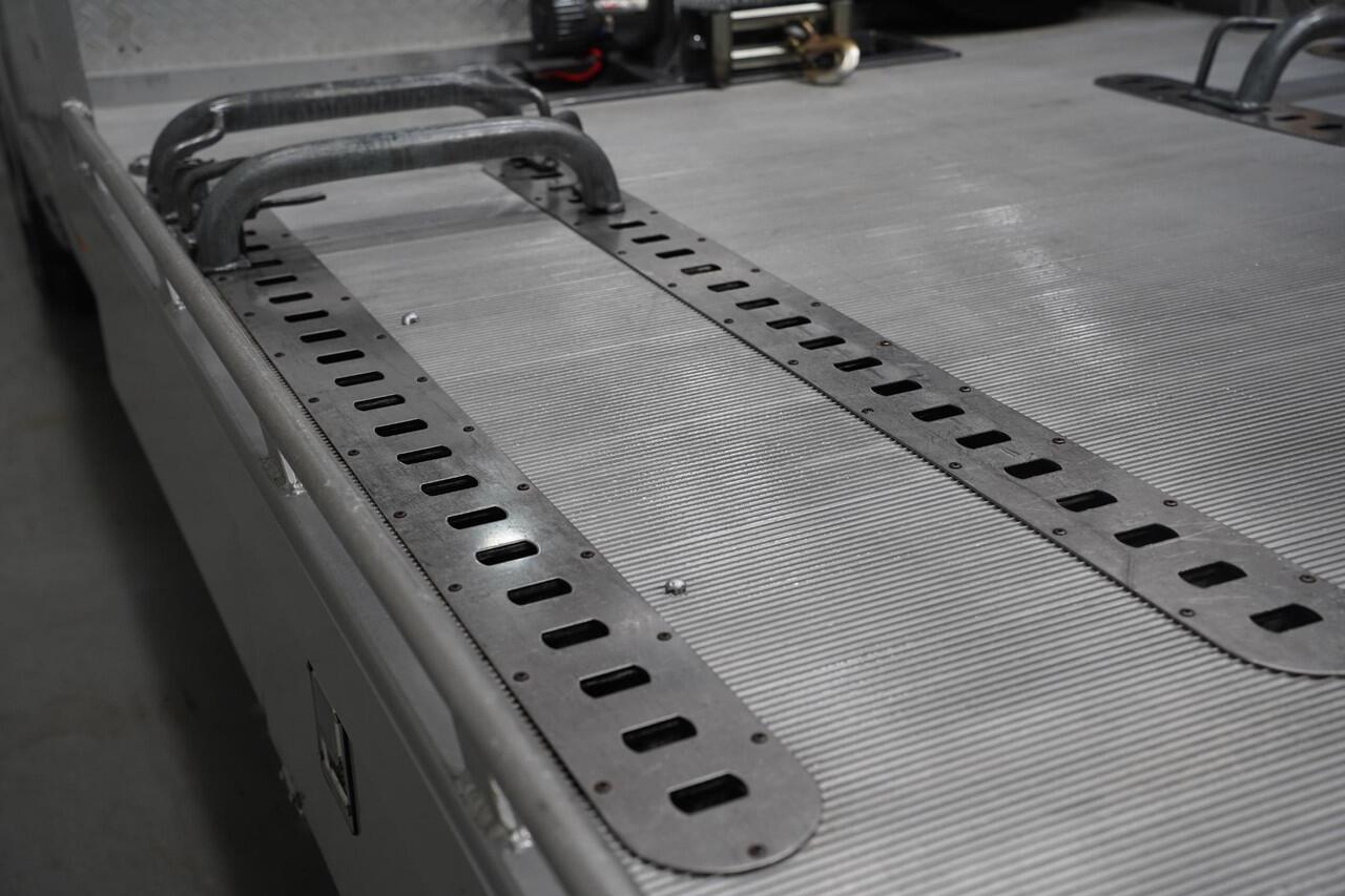 Fiat DUCATO 2.2 Mjet 140 pk Autotransporter Tijhof BPM vrij Airco, Trekhaak 3.000 kg, Cruise control, Nieuw 2024, 3-Zits