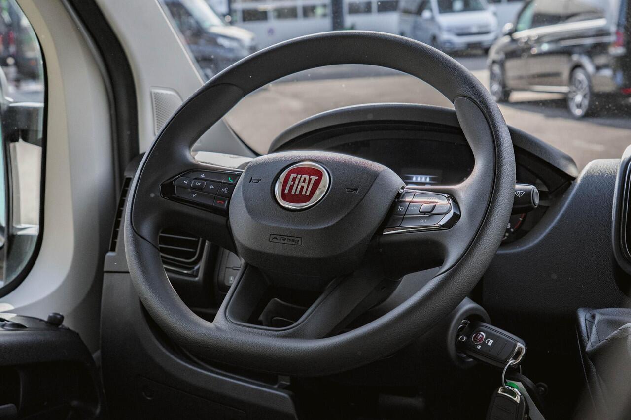 Fiat DUCATO 2.2 Mjet 140 pk Dubbel Cabine va 419,- p/m 7-Zits Pick Up/Open Laadbak LxBxH 330x202x40 cm, Airco, Nieuw