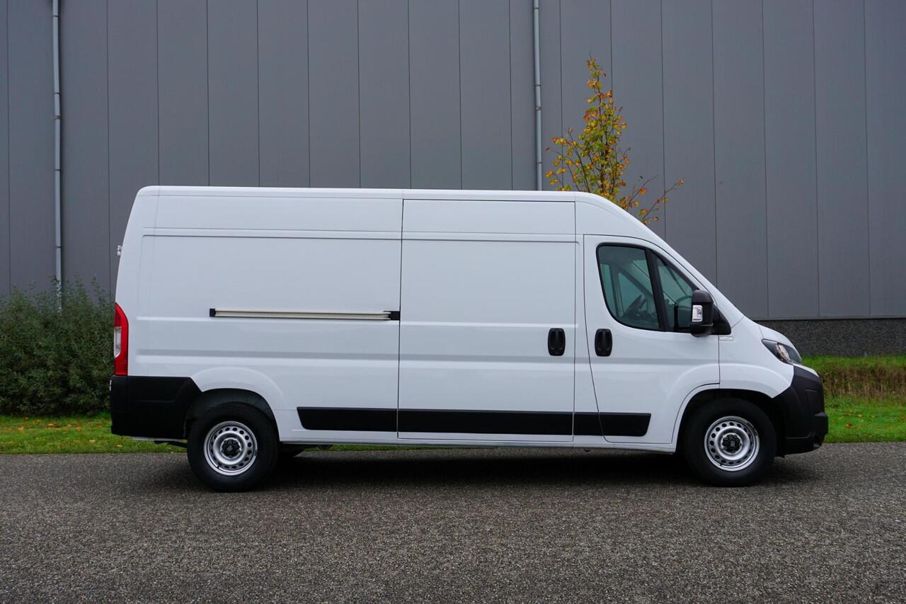 Fiat DUCATO 2.2 MultiJet 140 L3H2 3.5t Heavy in Topstaat |Betimmering |Groot scherm |Camera |Cruise |Climate |Navi |Carplay |Parkeersensoren |140 pk |EURO6 |3500 KG