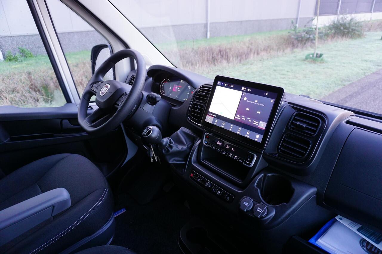 Fiat DUCATO 2.2 MultiJet 140 L3H2 3.5t |Garantie tot 2028 |Trekhaak |3500 KG |Nieuw |Camera |Cruise |Navi |Climate control |Groot scherm |Dode-hoek assistent