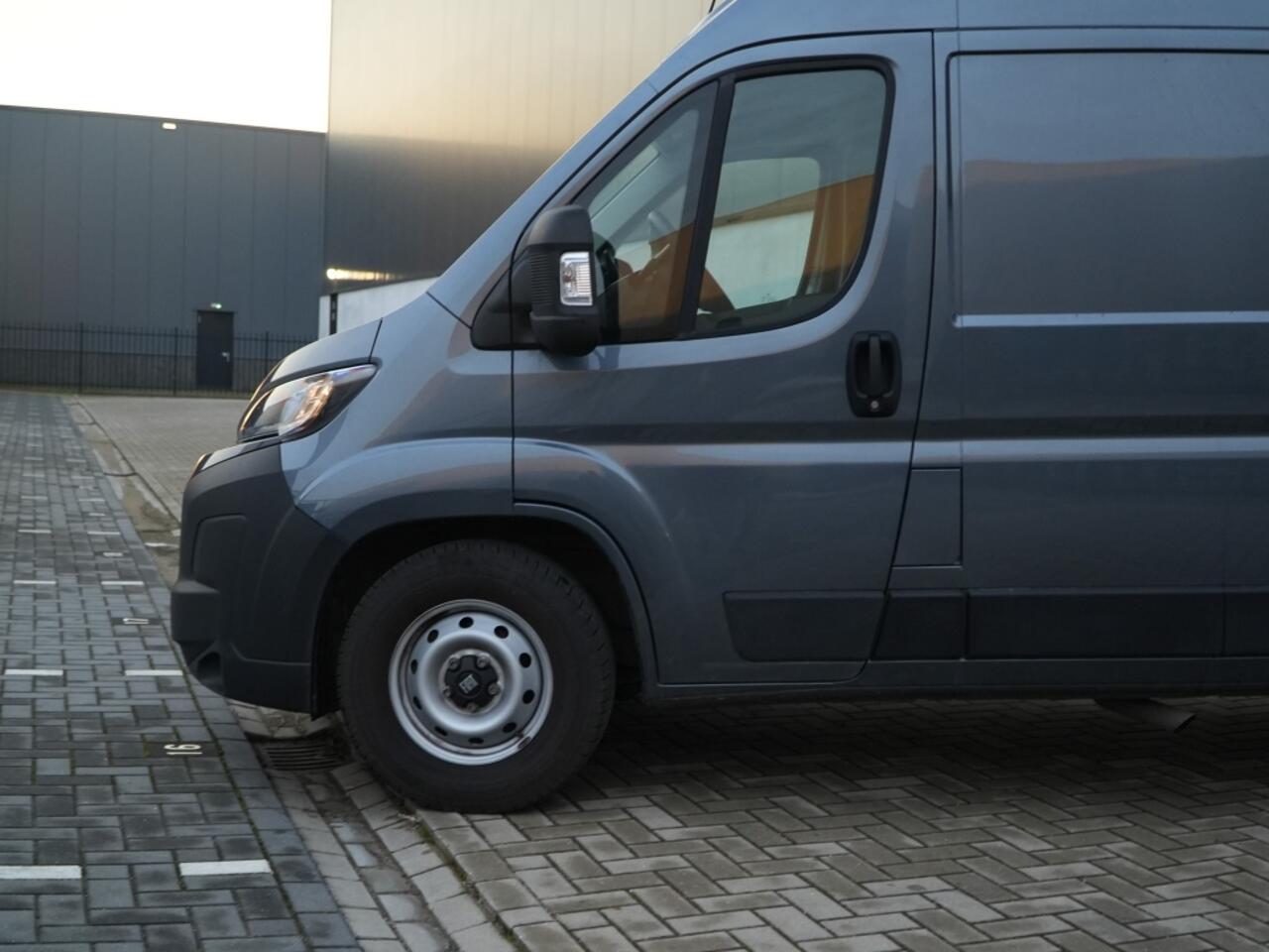 Fiat DUCATO 2.2 MJ 140 L2H2 3.5t | Automaat | Camera | Carplay | Trekhaak