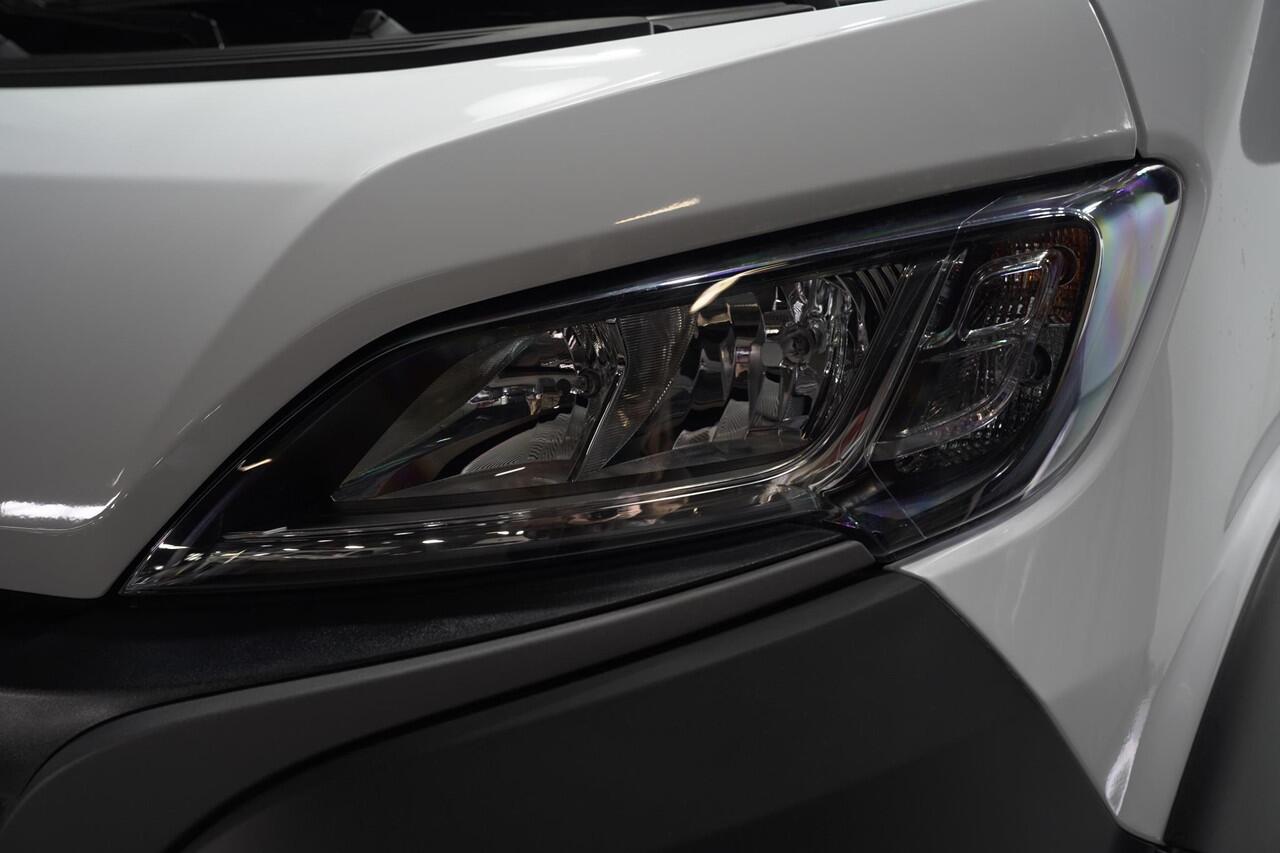 Fiat DUCATO 2.2 MultiJet 140 pk L4H2 Airco, BPM vrij Airco, BPM vrij, Cruise control, DAB+, PDC achter, 3-Zits, Nieuw