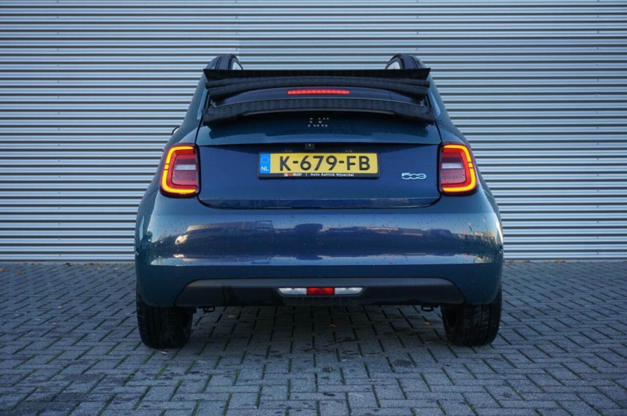 Fiat E-500 La Prima 42 kWh CABRIO | 92% SOH | MEEST LUXE