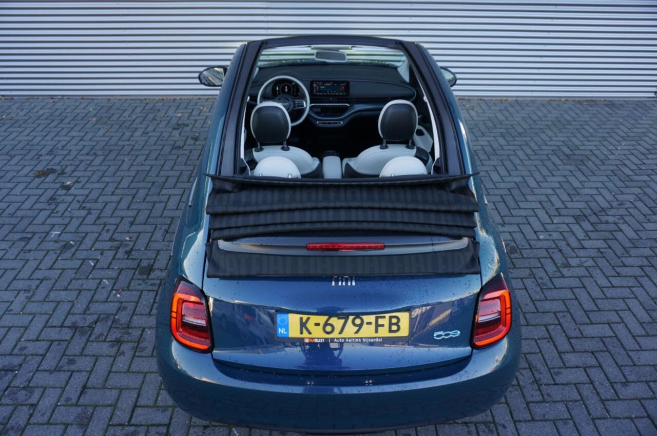 Fiat E-500 La Prima 42 kWh CABRIO | 92% SOH | MEEST LUXE