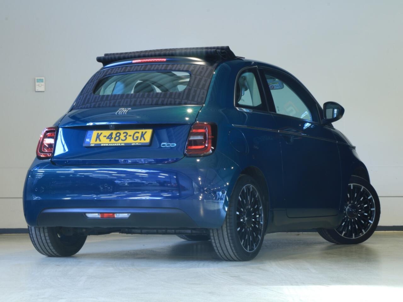 Fiat E-500 Cabrio La Prima 42 kWh * 12 mnd BOVAG garantie * RIJKLAARPRIJS !