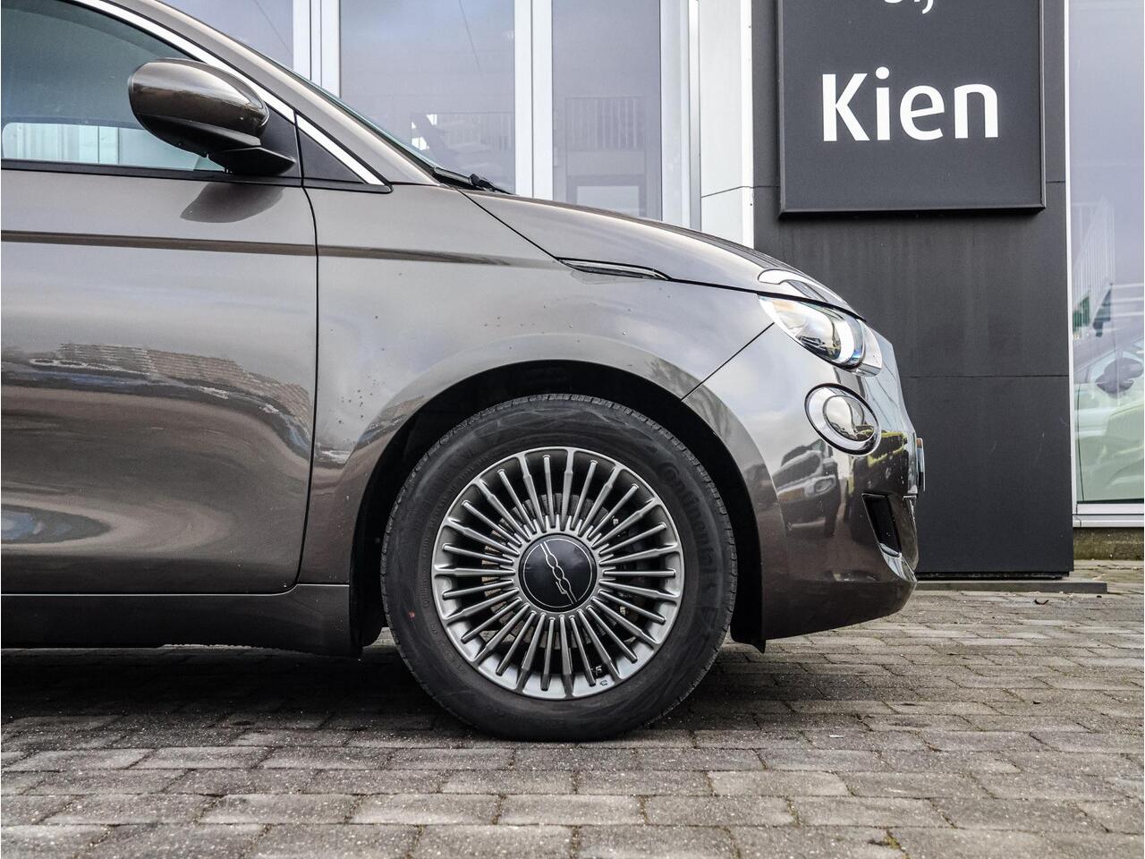 Fiat E-500 Business Berlina 42 kWh | Navigatie |