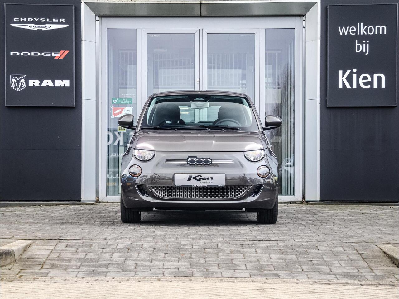 Fiat E-500 Business Berlina 42 kWh | Navigatie |