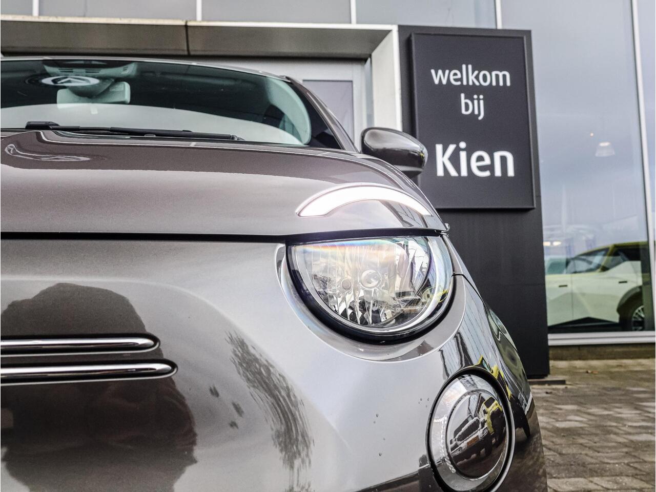 Fiat E-500 Business Berlina 42 kWh | Navigatie |