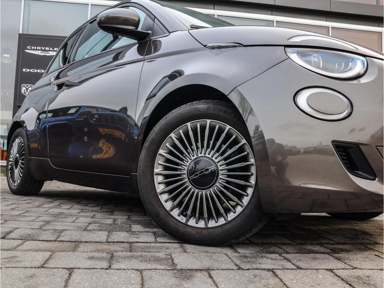 Fiat E-500 Icon 42 kWh | Full LED | Navi |