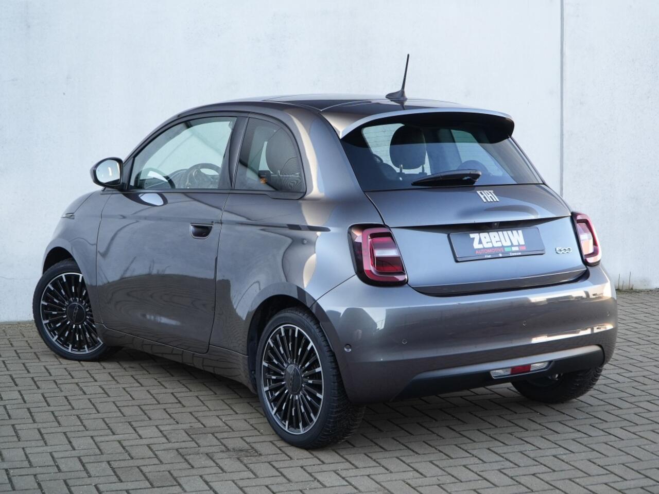 Fiat E-500 Icon 42KWH | LED | Pano | Camera | Navi | Carplay | 17"