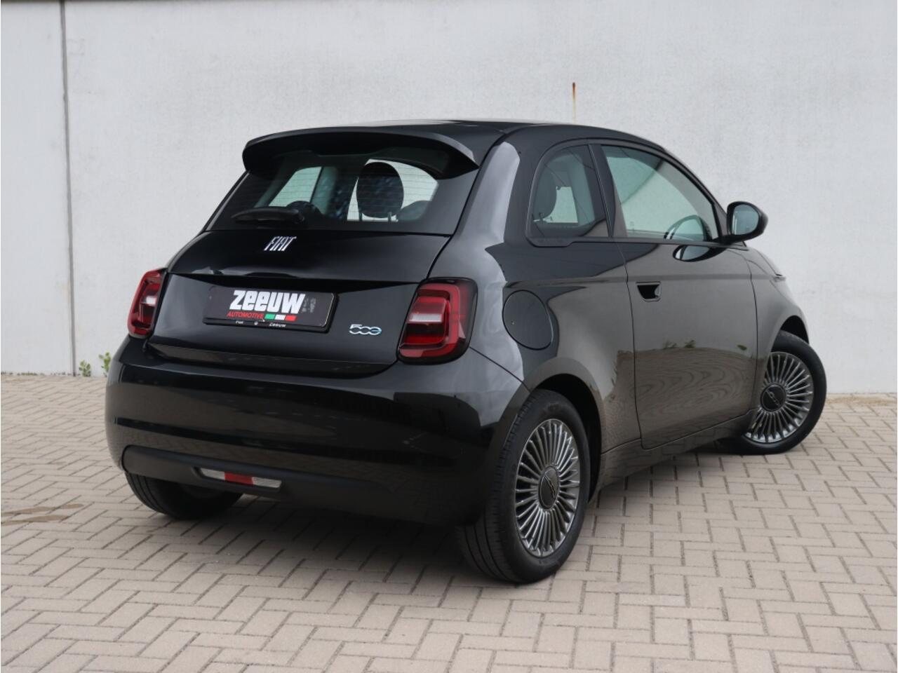 Fiat E-500 Icon 42 kWh | Navi | Carplay | Cruise | BTW | PDC | 16"