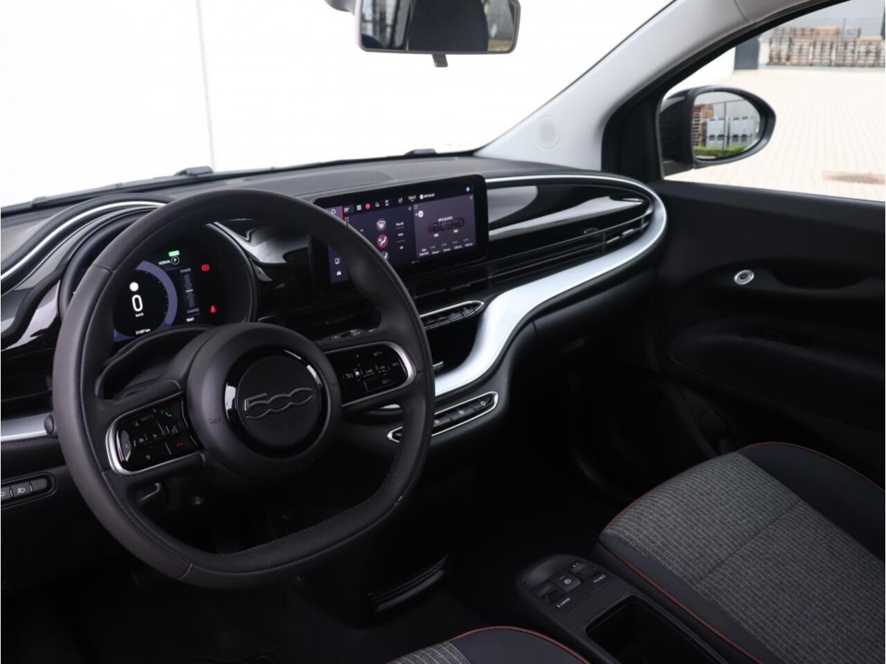 Fiat E-500 Icon 42 kWh | Navi | Carplay | Cruise | BTW | PDC | 16"