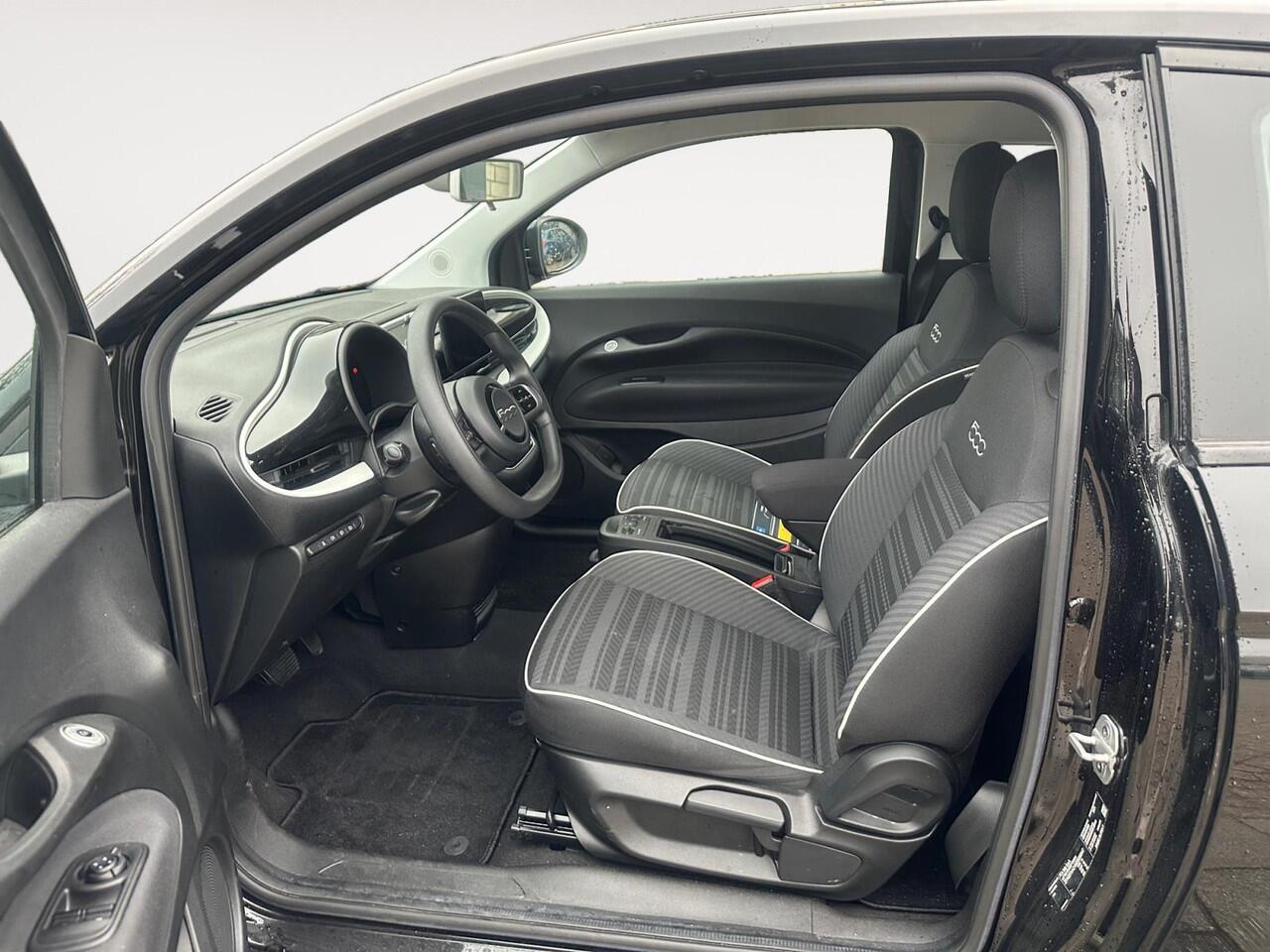 Fiat E-500 Action 24 kWh | Comfort Pack | Apple CP | Stoelverwarming | Parkeersensoren | Nederlandse auto |