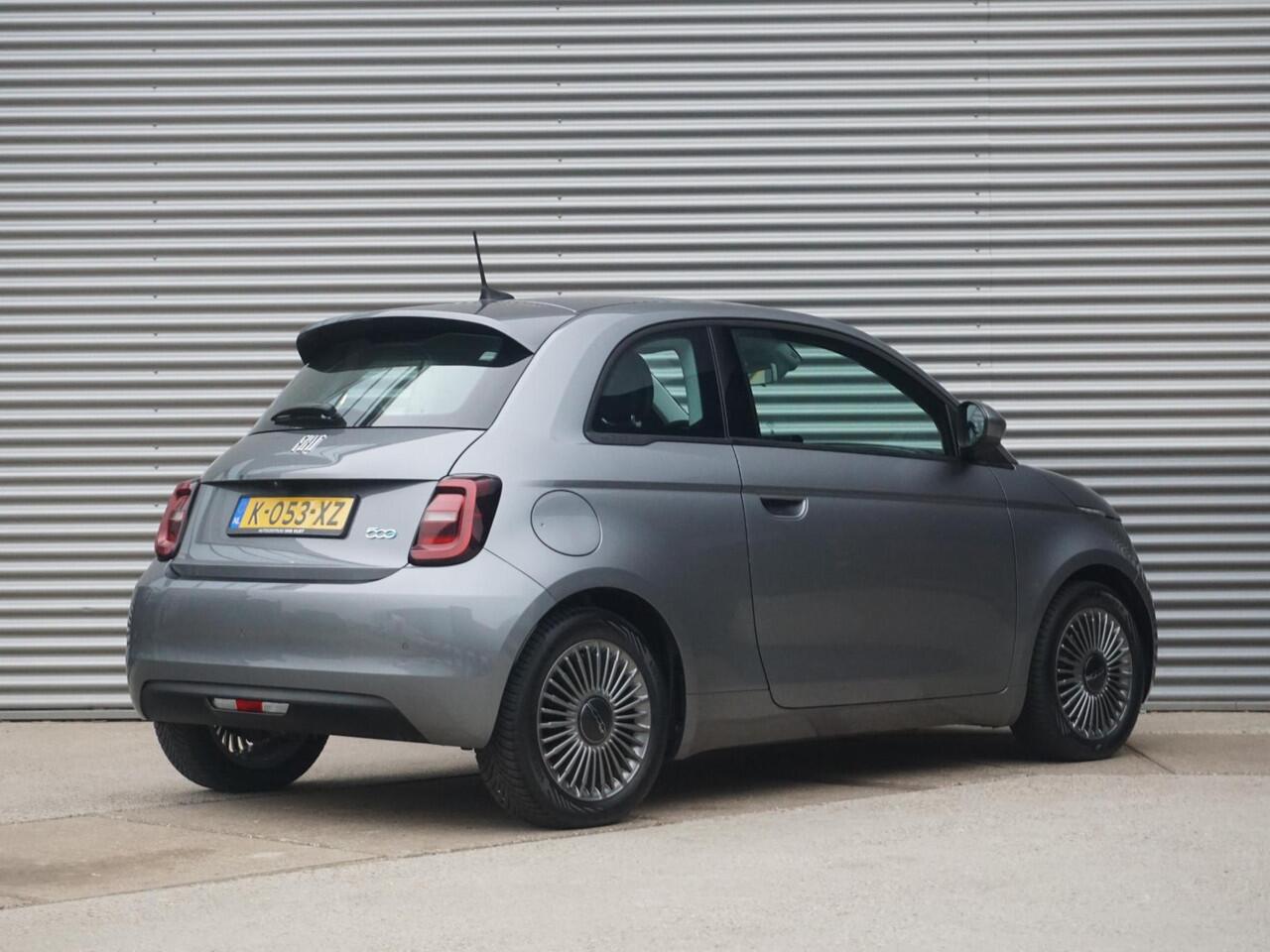 Fiat E-500 Business Launch Edition 42 kWh Camera | All-season | Business Pack