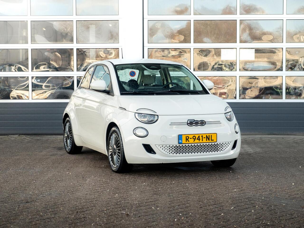 Fiat E-500 Icon 42 kWh | Clima | Cruise | PDC | 16" | Apple Carplay