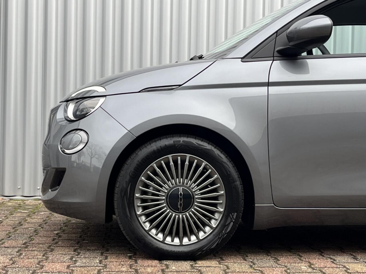 Fiat E-500 Urban 42 kWh | Navigatie | Apple CarPlay | Cruise Control