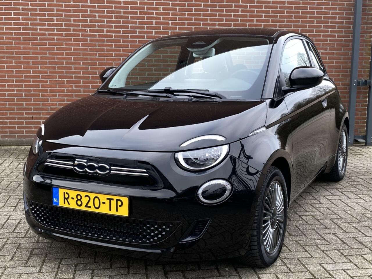 Fiat E-500 Icon 42 kWh NAV CRUISE CARPLAY LMV NL AUTO