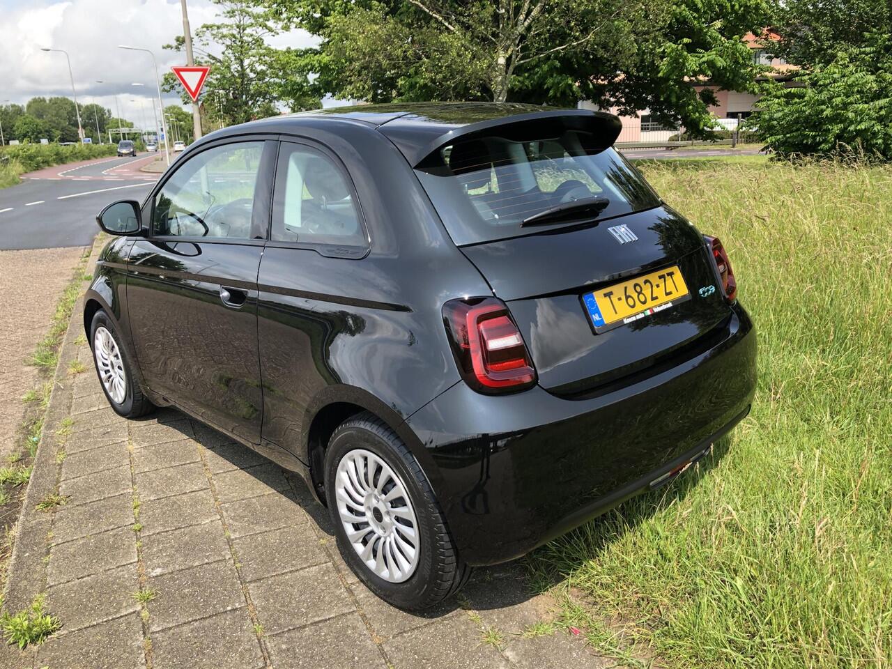 Fiat E-500 Urban 42 kWh CLIMATE|APPLE/ANDROID|CRUISE CONTROL|