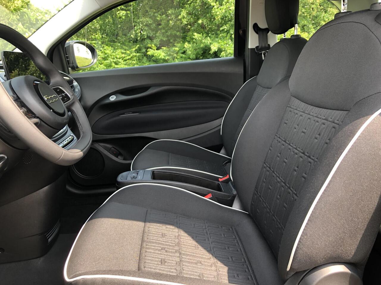 Fiat E-500 Urban 42 kWh CLIMATE|APPLE/ANDROID|CRUISE CONTROL|