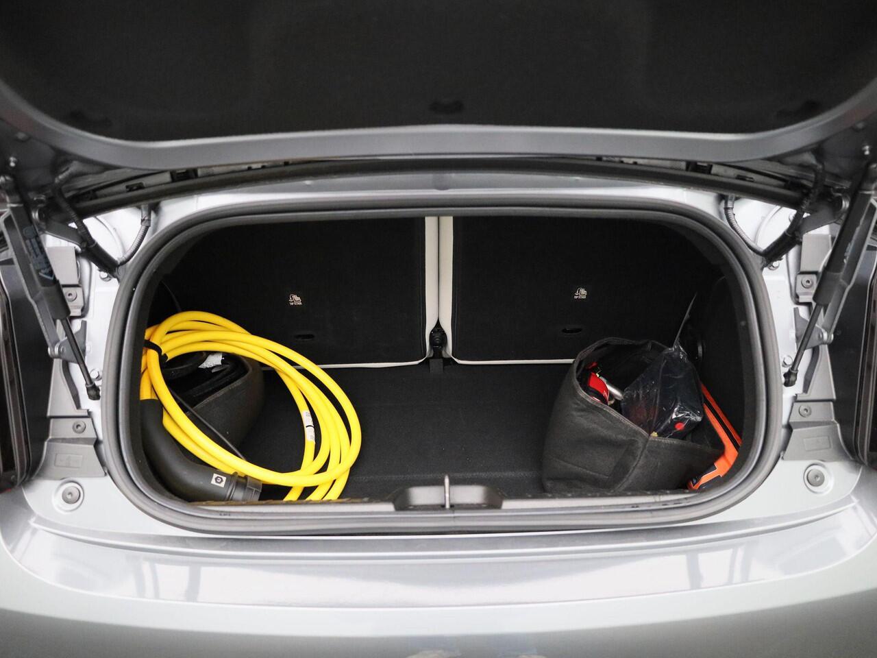 Fiat E-500 C La Prima 118Pk 42 kWh | Cabrio | Android & Apple Carplay | Climate & Cruise Control | Stoelverwarming | Navigatie | Dodenhoekdetectie