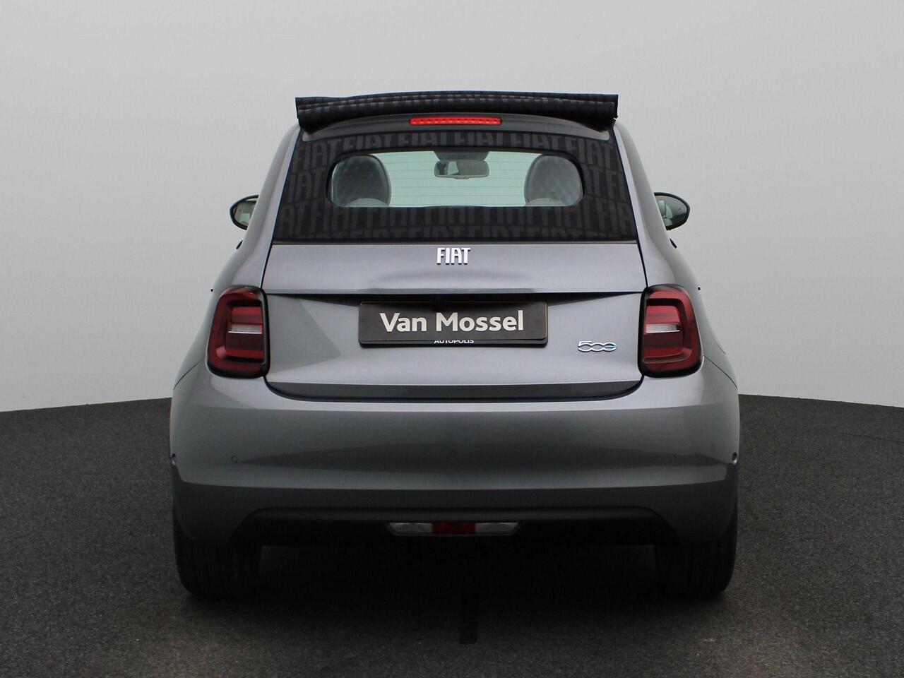 Fiat E-500 C La Prima 118Pk 42 kWh | Cabrio | Android & Apple Carplay | Climate & Cruise Control | Stoelverwarming | Navigatie | Dodenhoekdetectie