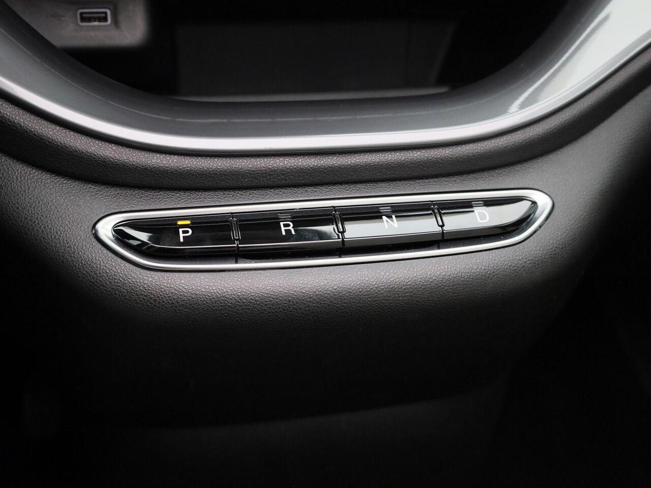 Fiat E-500 C La Prima 42 kWh 119PK | Navigatie | Lederen Bekleding | Digital Cockpit | Achteruitrijcamera | Apple CarPlay & Android Auto