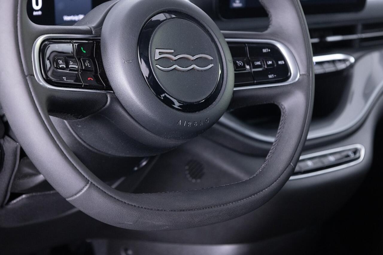 Fiat E-500 Urban 42 kWh | SOH 100% | NAVI | ECC | CRUISE | KEYLESS