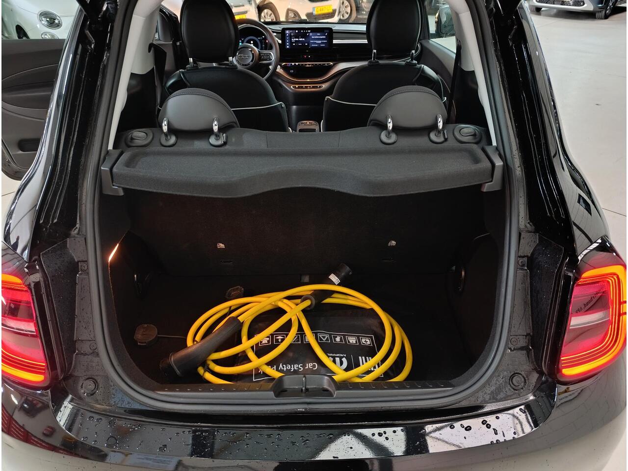 Fiat E-500 Urban 42 kWh Airco | Audio | Carplay | Cruisecontrole