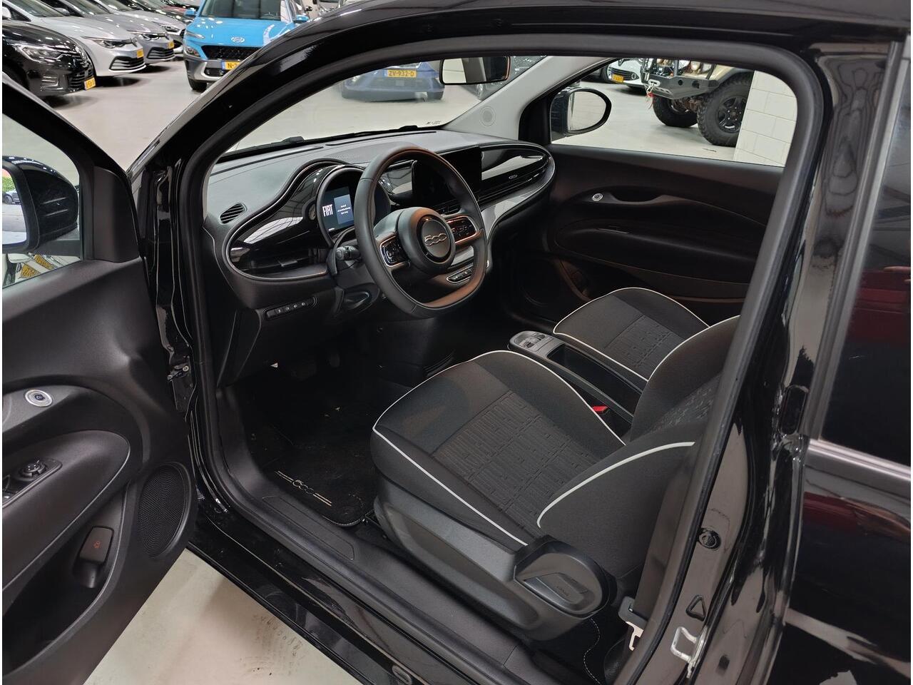 Fiat E-500 Urban 42 kWh Airco | Audio | Carplay | Cruise controle