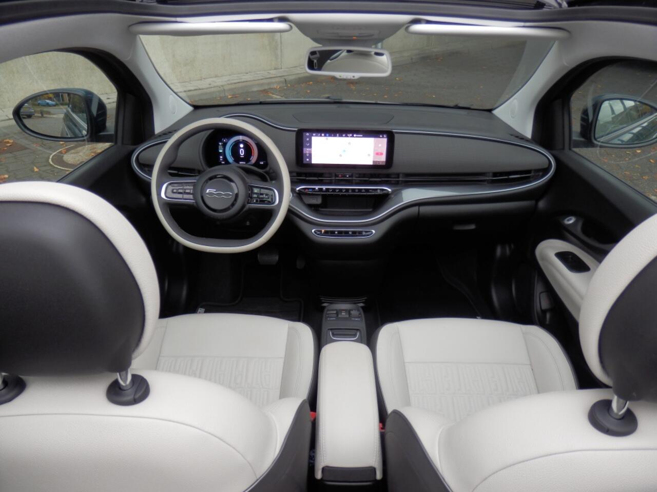 Fiat E-500 La Prima by Bocelli 42 kWh | Cabriolet | Leder | Apple Carpl / A