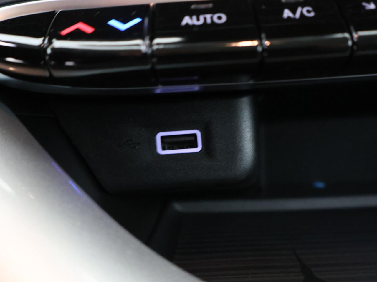 Fiat E-500 42 kWh Icon Clima Navi Géén Afleverkosten