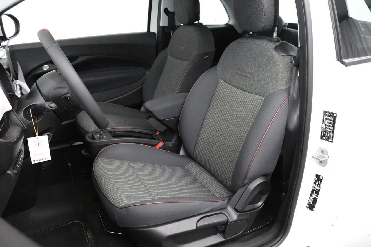 Fiat E-500 Icon 42 kWh |1e Eigenaar| Fietshaak | Panoramadak | Pack Winter |