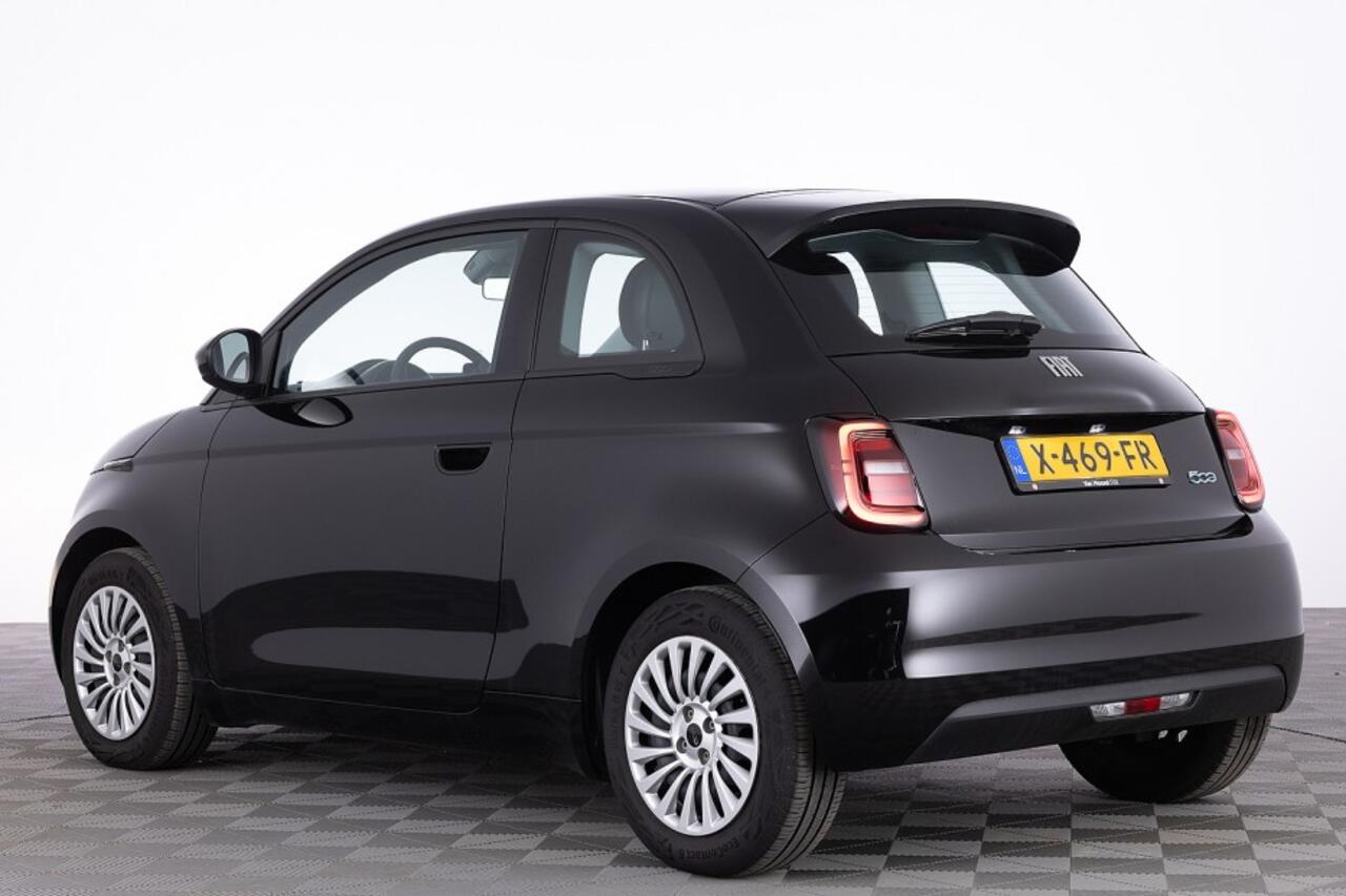 Fiat E-500 42 kWh Urban | CARPLAY | ECC | KEYLESS ? 1e Eigenaar