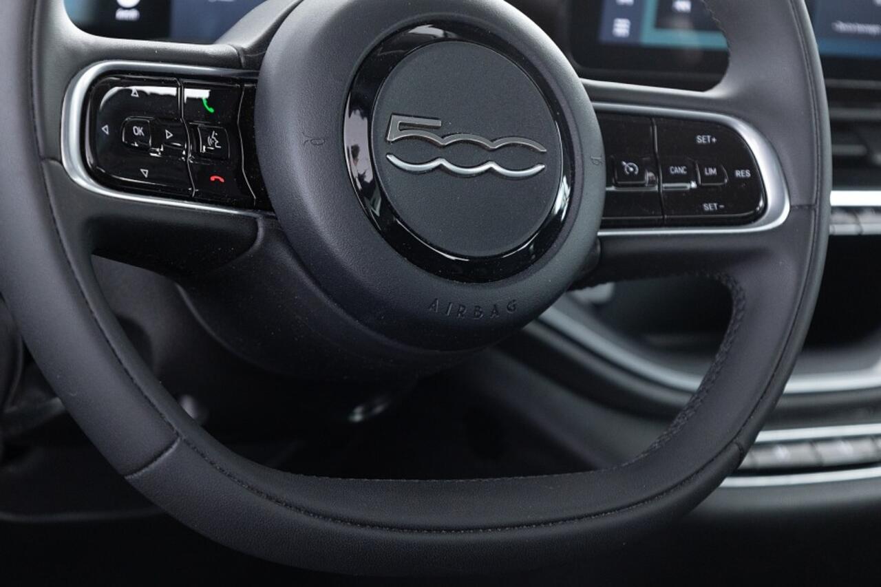 Fiat E-500 Urban 42 kWh *SOH 96,4%* ? 1e Eigenaar