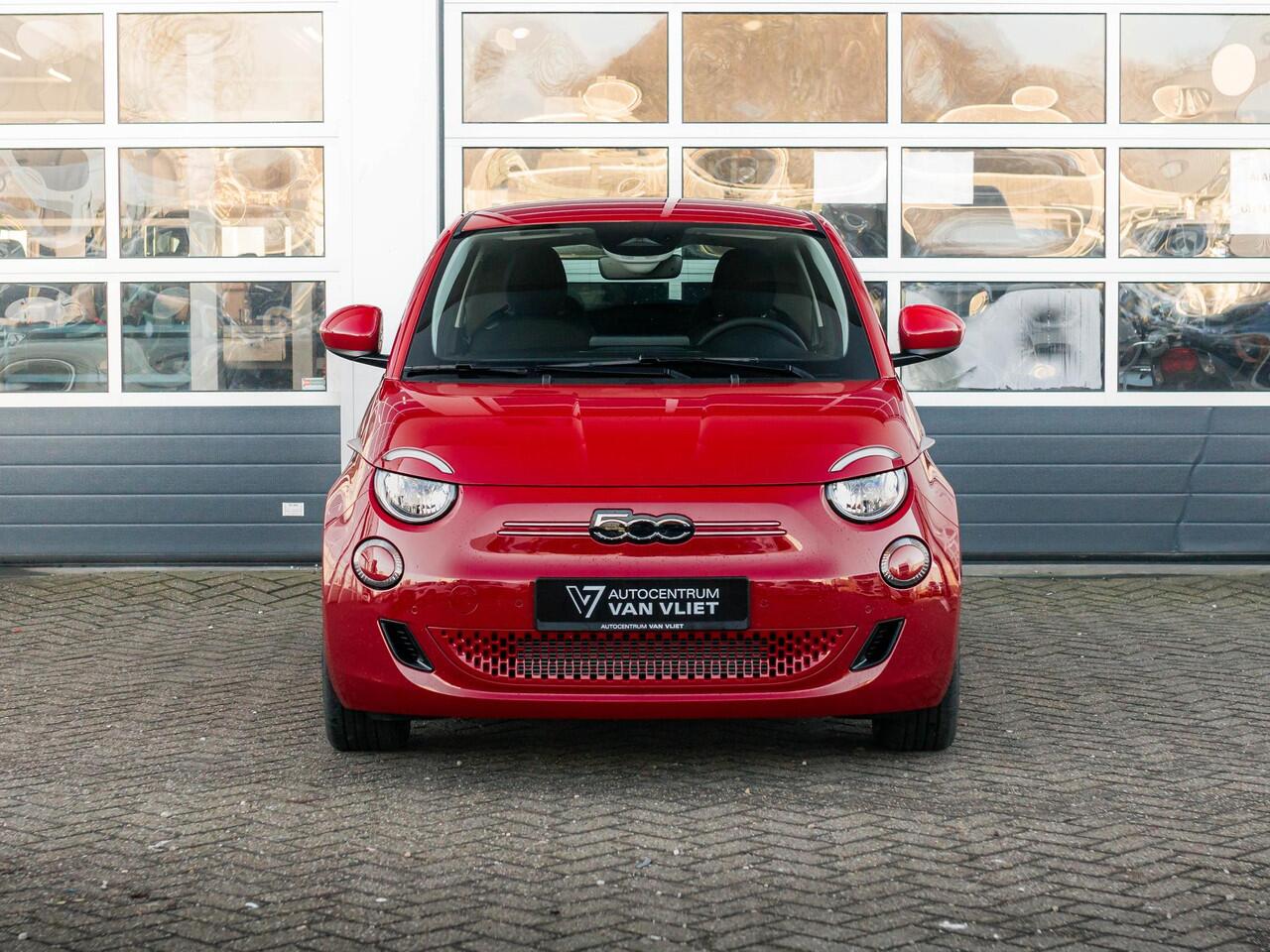 Fiat E-500 42 kWh | Pack Comfort | Pack Style | Rosso Passione |