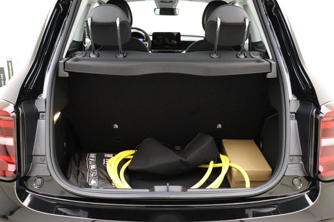 Fiat E-500 Urban 42 kWh 118pk | Climate Control | Lichtmetalen Velgen | Cruise Control | Apple Carplay - Android Auto | Lage Kilometerstand | DAB Radio