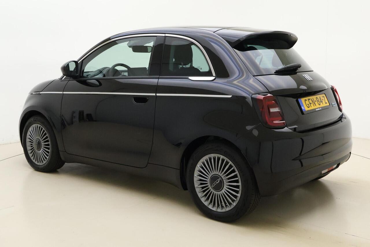 Fiat E-500 Urban 42 kWh 118pk | Climate Control | Lichtmetalen Velgen | Cruise Control | Apple Carplay - Android Auto | Lage Kilometerstand | DAB Radio