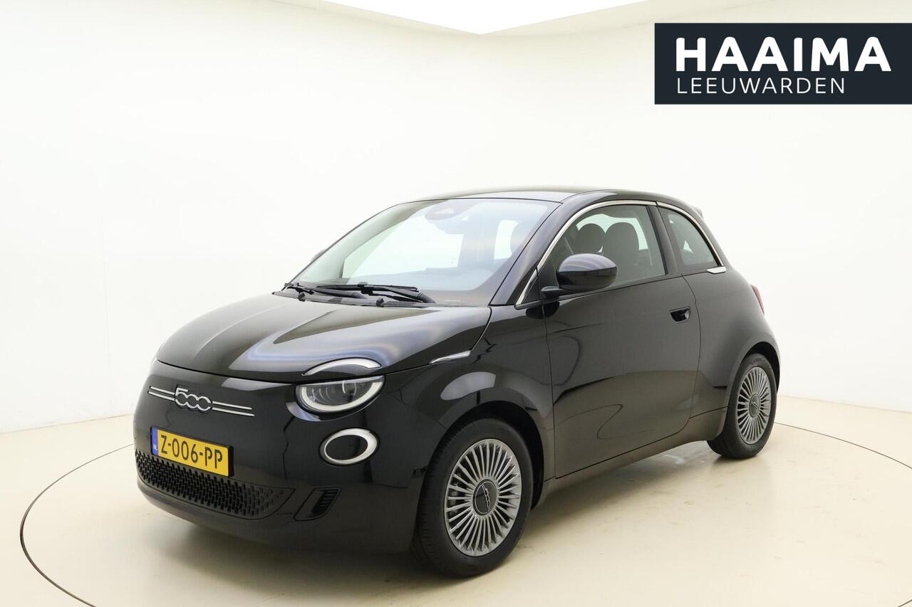 Fiat E-500 3+1 Urban 24 kWh | Navigatie | Stoelverwarming | Lichtmetalen velgen | Camera | Parkeersensoren | Keyless | Dodehoekdetectie