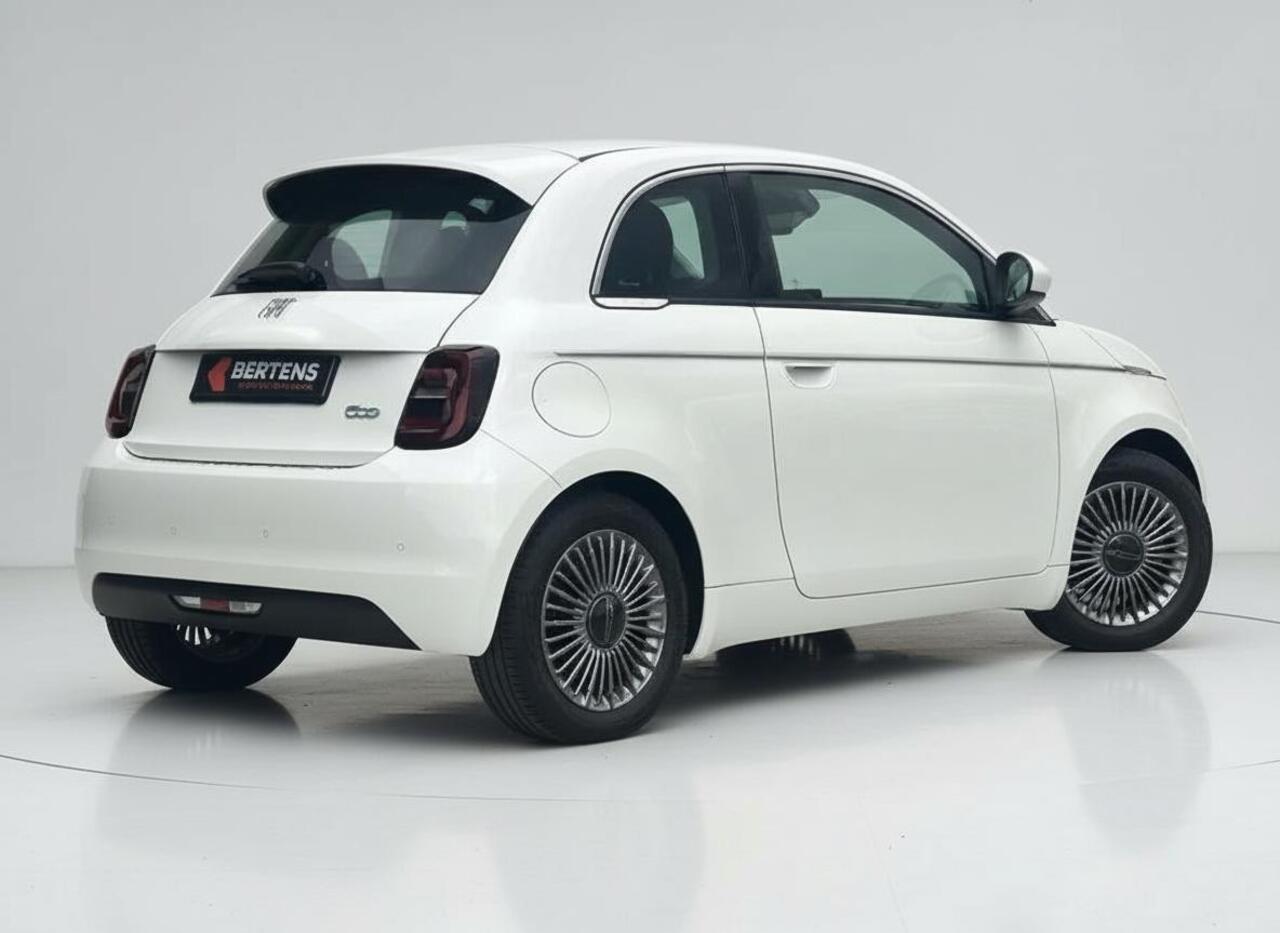 Fiat E-500 Urban 42 kWh | Apple Carplay | LM velgen | Prijs is rijklaar