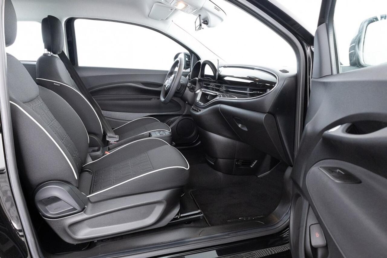 Fiat E-500 42 kWh Urban *SOH 95%* CARPLAY | ECC | KEYLESS